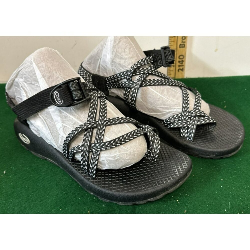 Chaco Women’s ZX2 Sandals Size 9 Cream Black Strappy for Outdoor Hiking Water